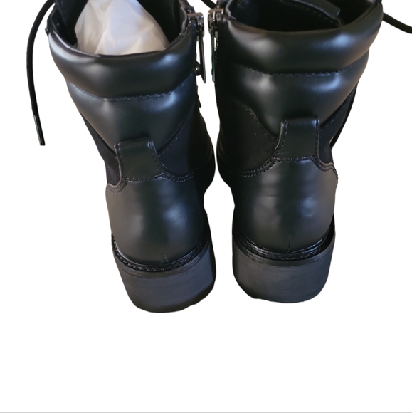 Michael Kors Trudy Bootie Size 9M NEW - Picture 5 of 5